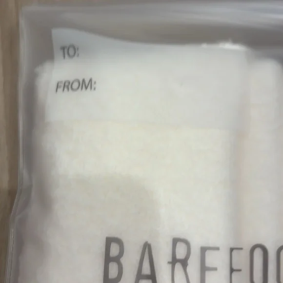 NWT luscious Barefoot Dreams beanie and socks set (two sets of pearl)- Pearl - Picture 4 of 6